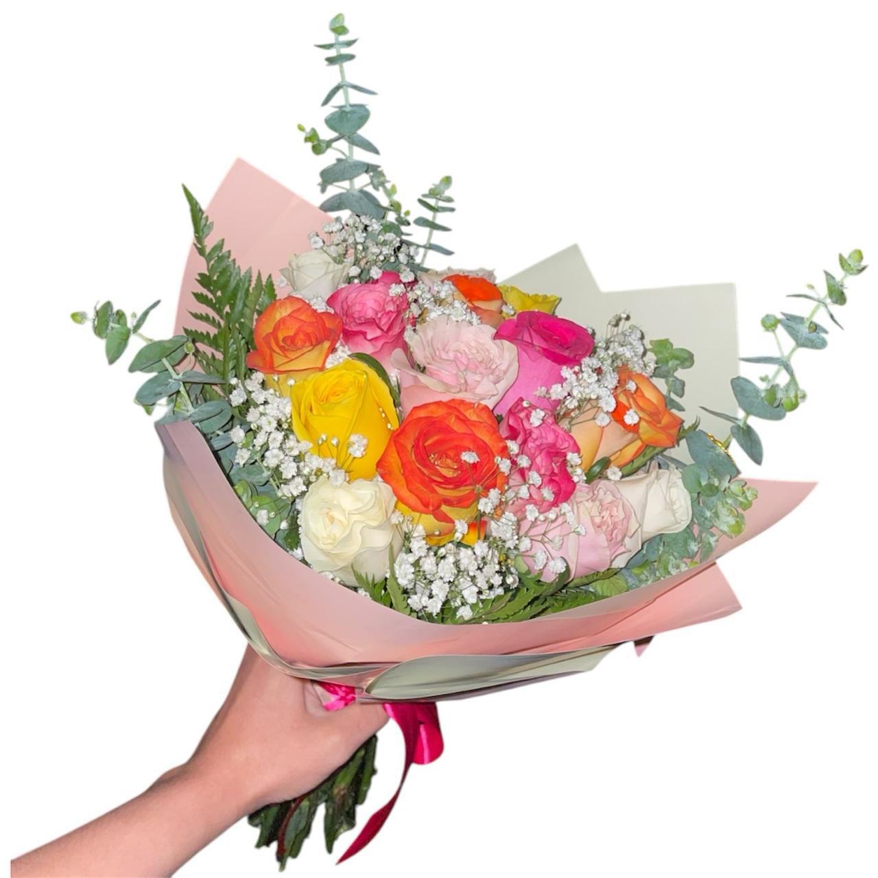 Bouquet 12 Rosas Surtidas